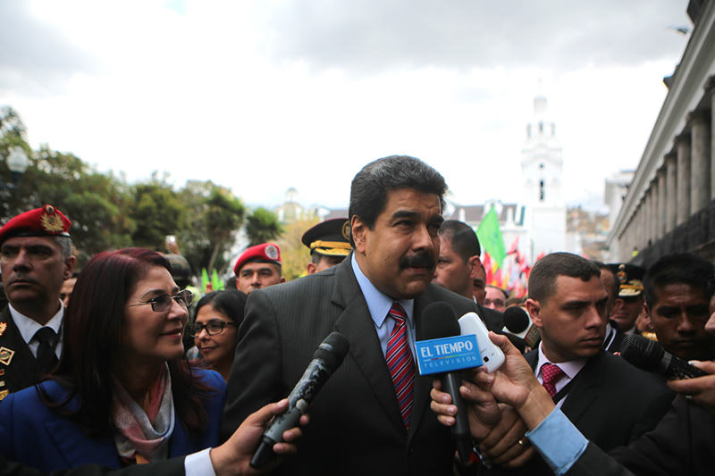 Nicolas-Maduro-en-Quito-reunion-con-Colombia-Santos--5