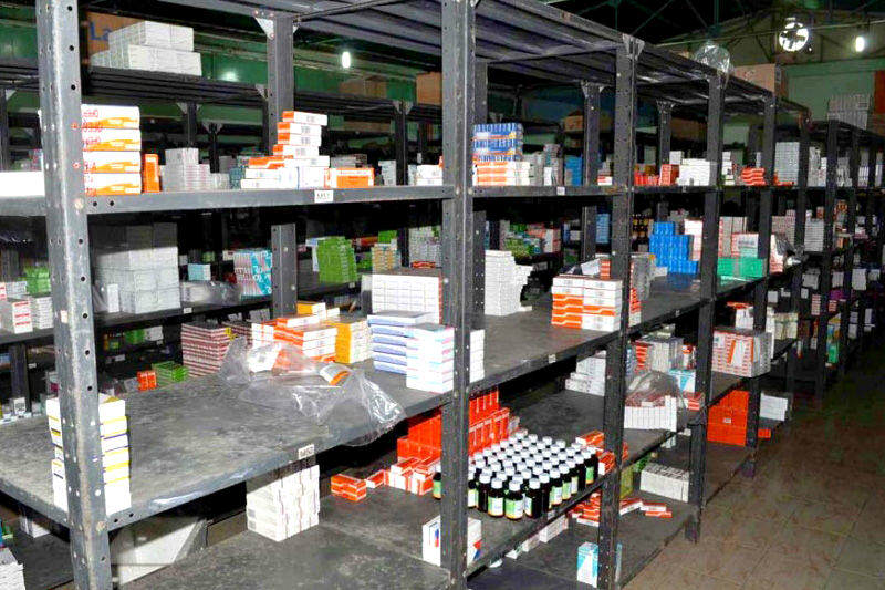 Escasez de Medicamentos Falta de Medicinas Insumos