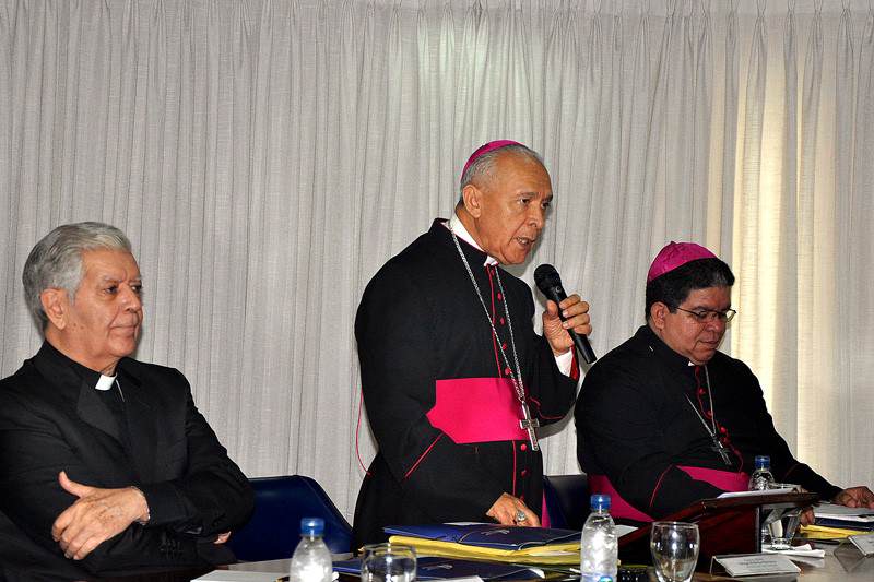 Monseñor-Diego-Padron-Conferencia-Episcopal-Venezolana--800x533