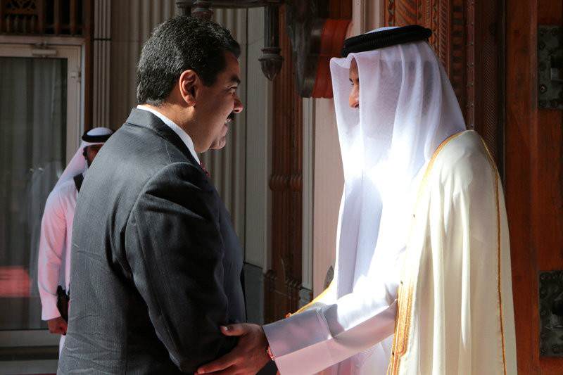 Maduro en Qatar con Emir Tamim bin Hamad Al Thani