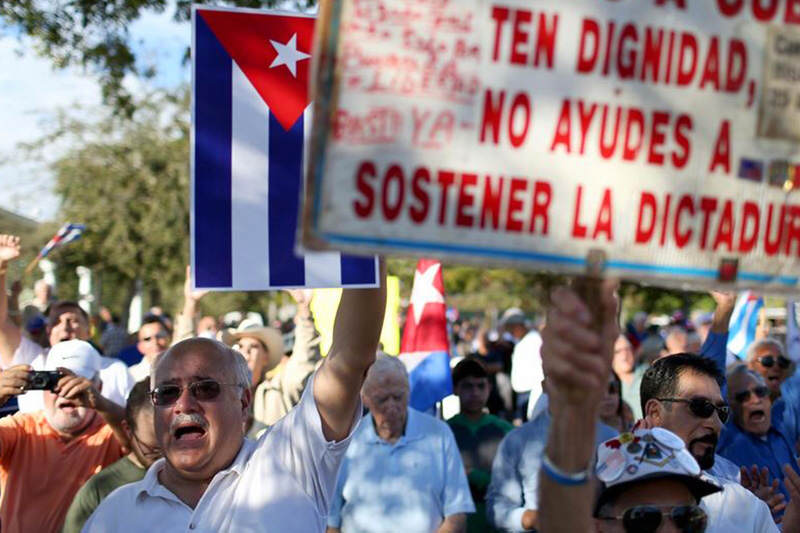 protesta-cubanos-cuba-2