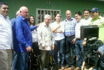 Diputados opositores visitan casa de Maduro en CÚCUTA + FOTO