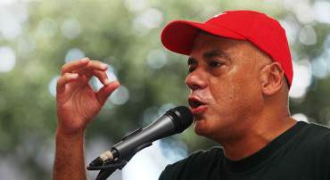 ¡BUSCA CONFRONTACIÓN! Jorge Rodríguez pide a chavistas esperar marcha de Capriles