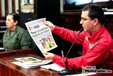 Arreaza solicitó investigar al diario El Nuevo País por “montajes” + FOTOS