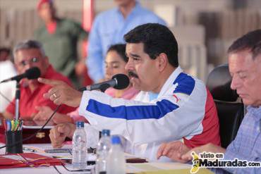 ¡VIDA DE LUJOS! Hay gente sin casa pero… Maduro pide nuevo avión presidencial