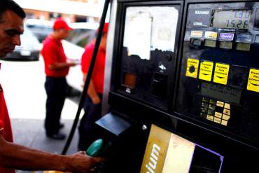 ¡LO NEGARON Y AHORA LO CONFIRMAN! Precios de la gasolina podrían quintuplicarse