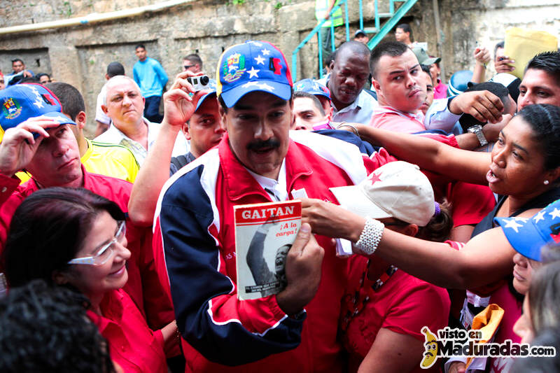 Nicolas Maduro en Campaña Presidencial en Barrios