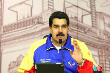 Maduro dice que se disparó el ahorro en Venezuela gracias a medidas del Gobierno