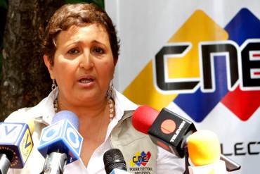 ¡MIENTRAS ANIQUILAN A LA OPOSICIÓN! CNE difiere elecciones primarias de la MUD y el PSUV