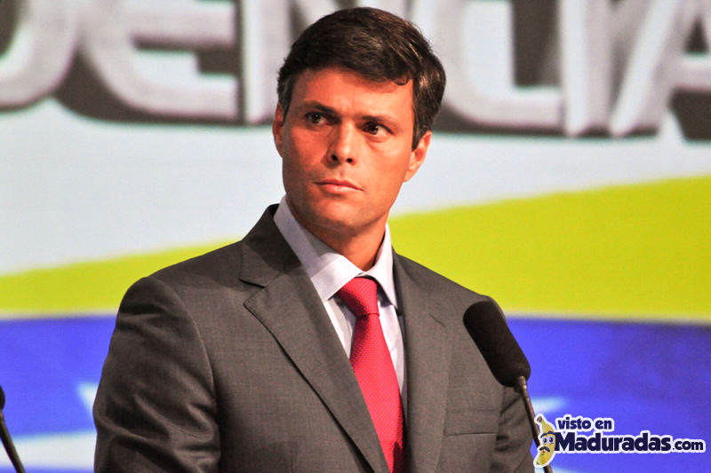 Leopoldo-Lopez-2-800x533