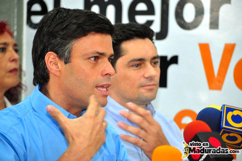 Leopoldo-Lopez-3-800x533