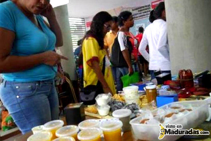Mercado de Trueque de Productos en Caracas Escasez de Alimentos 
