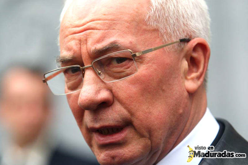 Primer Ministro de Ucrania renuncio Mykola Azarov