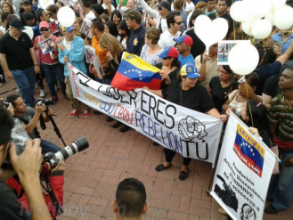 Artistas se concentran en la plaza Alfredo Sadel para marchar hasta la AN + FOTOS + VIDEO