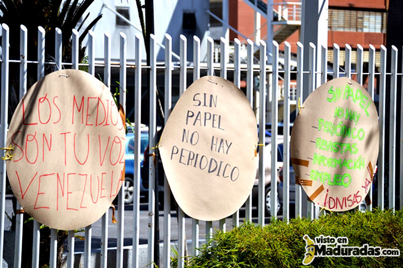 sin-papel-no-hay-periodicos-en-venezuela-protestas-800x533