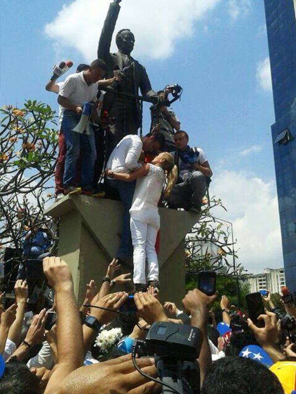 despedido de leopoldo y lilian