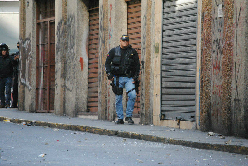 Hechos en Protesta de Estudiantes Avenida Sur 9 Caracas (10)