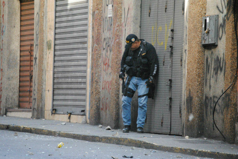 Hechos en Protesta de Estudiantes Avenida Sur 9 Caracas (16)