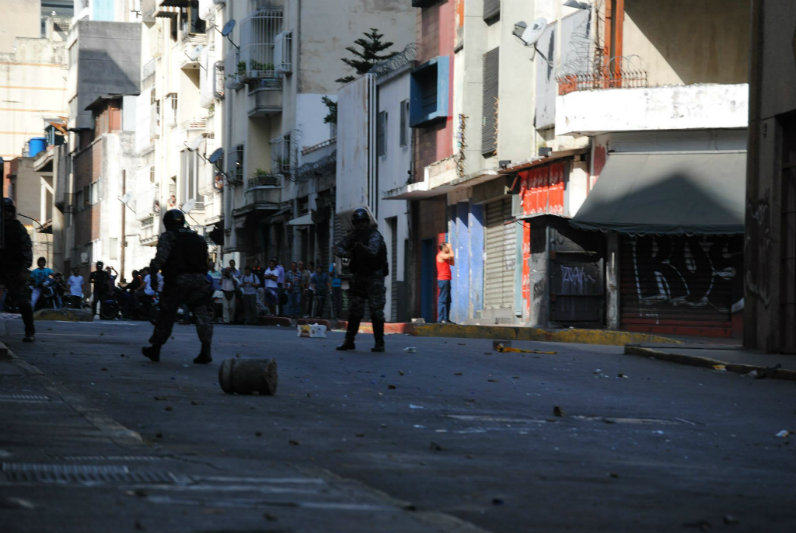 Hechos en Protesta de Estudiantes Avenida Sur 9 Caracas (4)