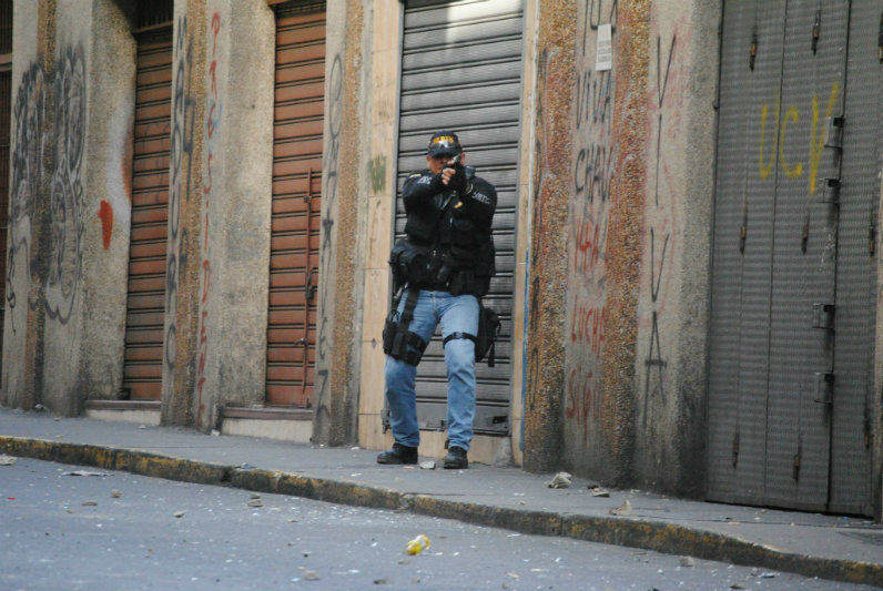 Hechos en Protesta de Estudiantes Avenida Sur 9 Caracas (5)