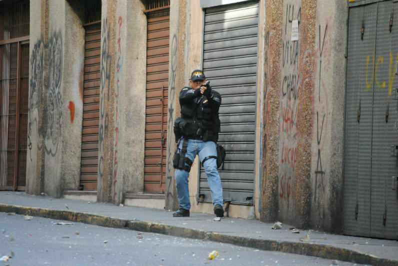 Hechos en Protesta de Estudiantes Avenida Sur 9 Caracas (6)