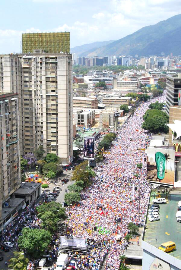 Marchas-en-Venezuela-El-Marques-Caracas-22F-5