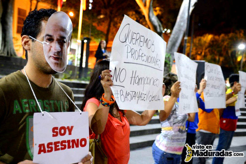 Protestas-de-Estudiantes-en-Venezuela-800x533