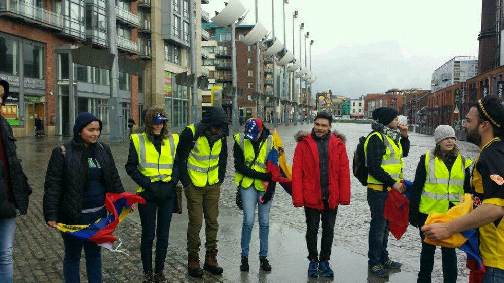 Venezolanos en Dublin en apoyo al #12 Protestas en VenezuelaF (2)