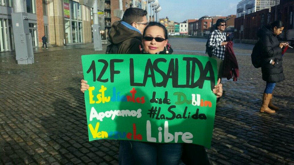 Venezolanos en Dublin en apoyo al #12 Protestas en VenezuelaF (3)