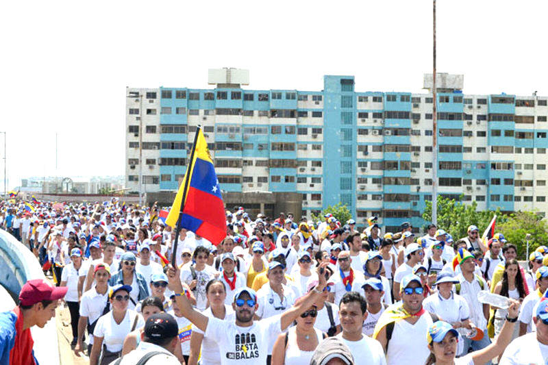 Voluntad-Popular-Marcha-18F-Maracaibo-Leopoldo-Lopez-2-800x533