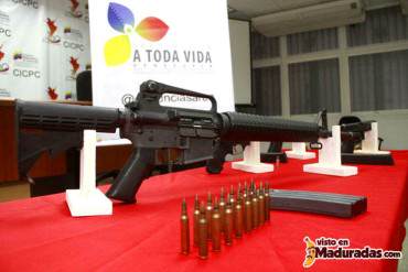 ¡POR VENGANZA! Con armas de guerra malandros atacaron sede policial por más de 4 horas