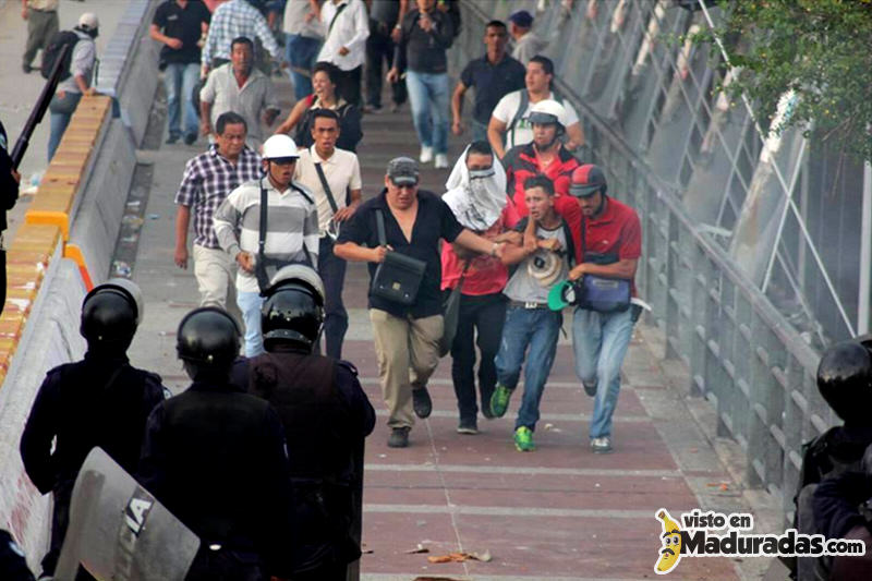 Tupamaros atacan a estudiantes en merida