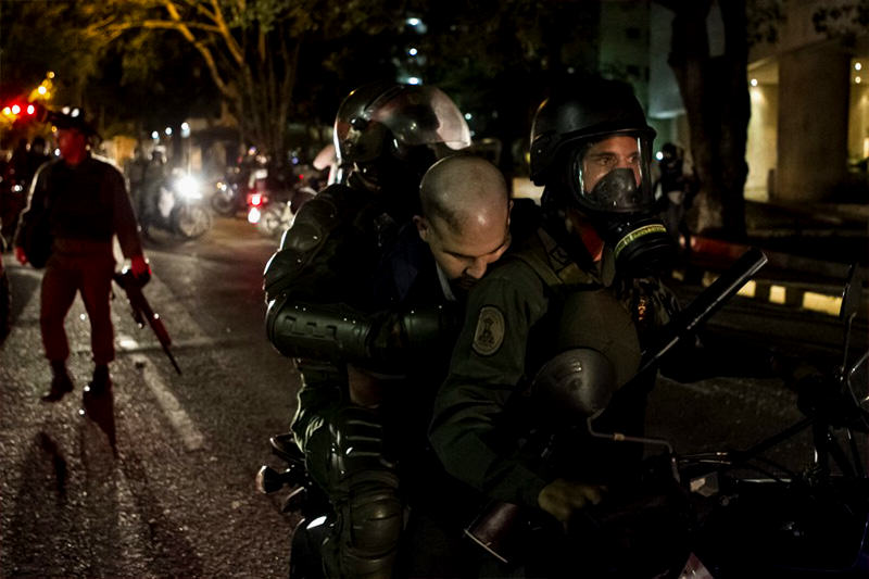 Protesta y Represion GNB