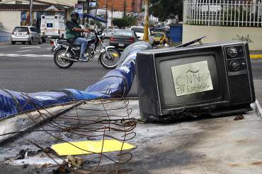 El Nuevo Herald: Venezuela: 89 periodistas agredidos, robados o detenidos en forma injustificada