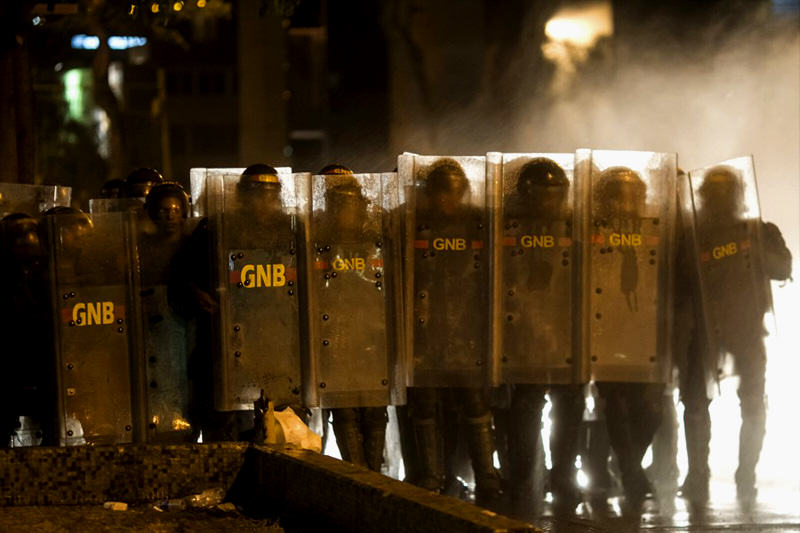 Protesta y Represion GNB