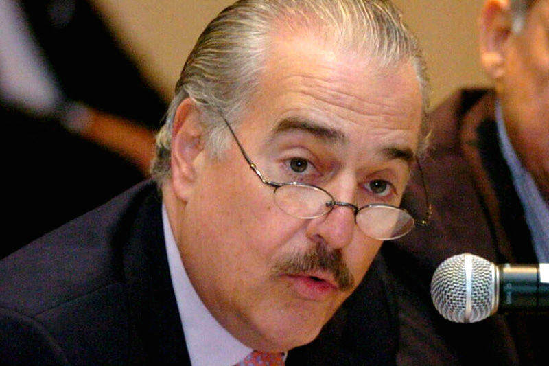 Andres Pastrana Ex Presidente de Colombia