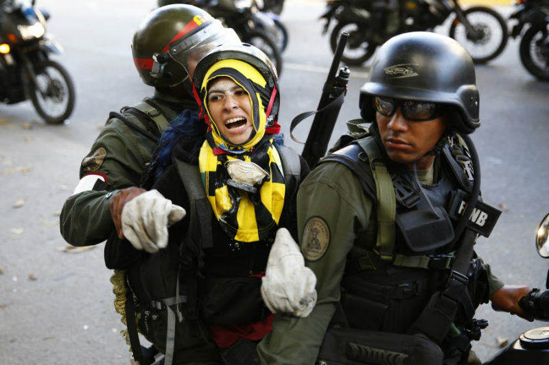 Caracas Altamira 16 de Marzo 16M GNB Protestas Guardia Nacional (8)