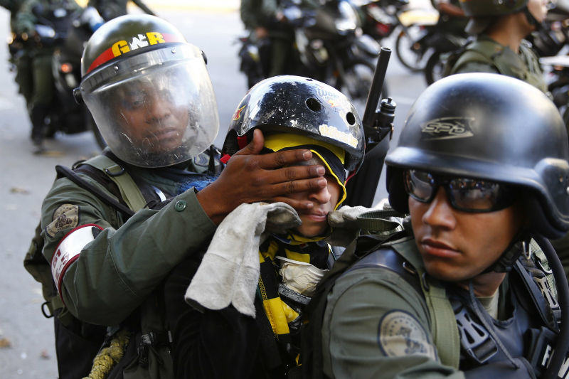 Caracas Altamira 16 de Marzo 16M GNB Protestas Guardia Nacional (9)