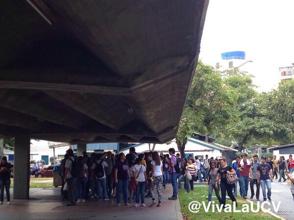 Estudiantes de la UCV Venezuela (3)