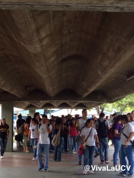 Estudiantes de la UCV Venezuela (4)