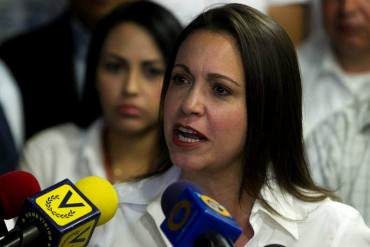 ¡EL PAÍS DEBE REACCIONAR! María Corina Machado: Maduro está masacrando a nuestros hijos