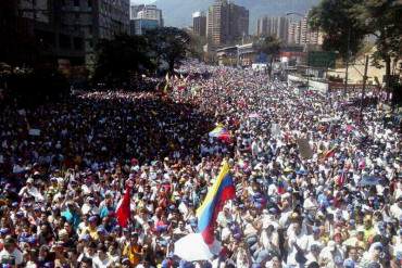 ¡EN PLENO CARNAVAL! Caracas volvió a lucirse con masiva asistencia en concentración opositora