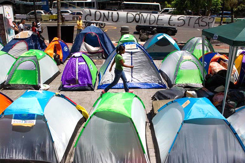 Estudiantes en la ONU Caracas Venezuela 