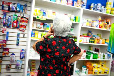 ¡LO QUE FALTABA! Medicinas sin prescripción sólo serán vendidos en farmacias autorizadas por el Gobierno