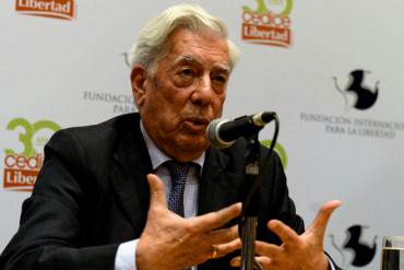 Vargas Llosa: El «señor Maduro» insiste en una fórmula fracasada en el mundo