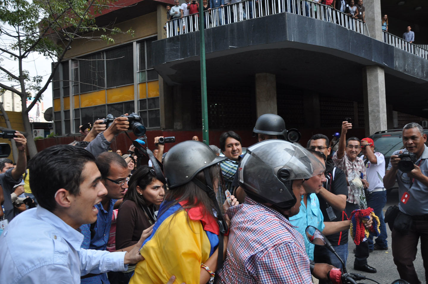 Maria Corina Machado Prohibida en Asamblea Nacional 1A AN (2)