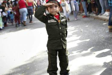 ¡ESCALOFRIANTE! Así es como adoctrinan a nuestros niños en las escuelas en Venezuela (+Fotos +Video)