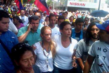 ¡NO SE DETIENEN! Estudiantes y sociedad civil marchan hoy por la «resurrección de la democracia»