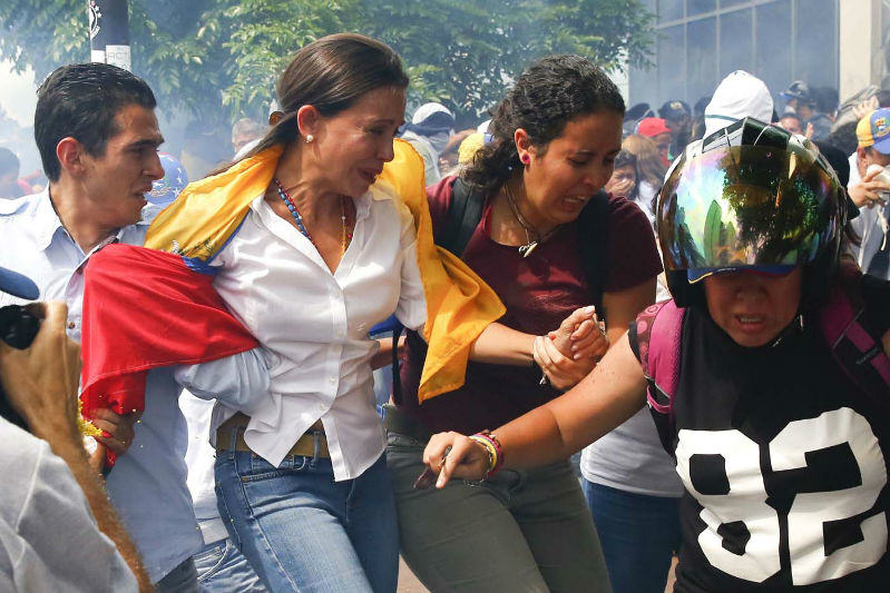 Protestas en Venezuela Maria Coriana Machado 1A GNB (2)