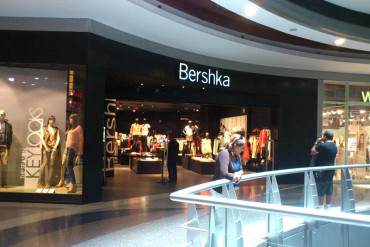 ¡PARA CONTROLAR EL FUROR! Zara y Bershka limitan compra a 6 artículos